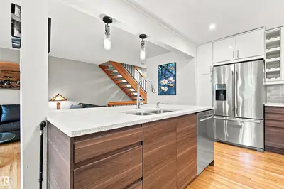 Interior photo 4 of 141 HEARTHSTONE NW