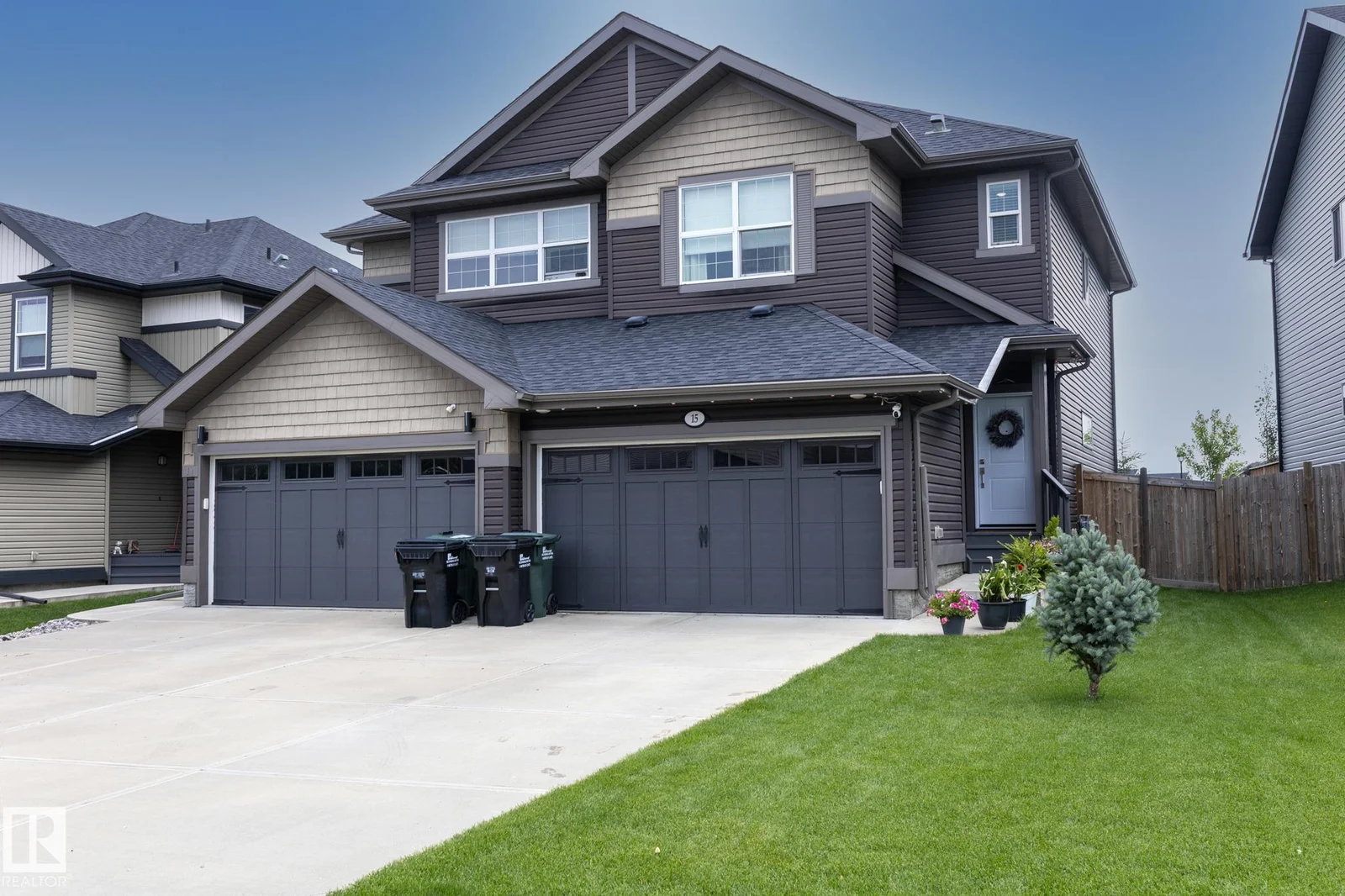 15 Avebury CO, Sherwood Park - 3 bedroom Duplex for sale