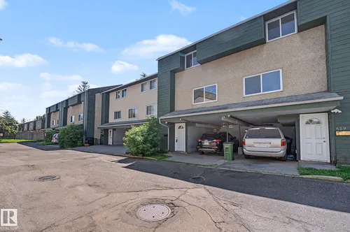 661 Abbottsfield RD NW, Edmonton - $209,000