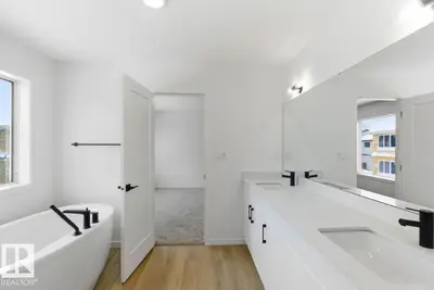 Interior photo 3 of 14 Devonshire DR