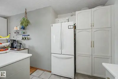 Interior photo 4 of #302 224 CHURCH RD