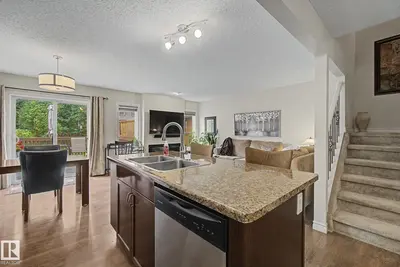 Interior photo 3 of 7 PETER ST