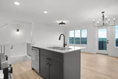 Interior photo 4 of #21 1430 Aster WY NW