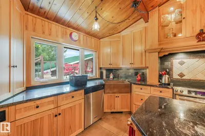 Interior photo 3 of #290 22560 WYE RD