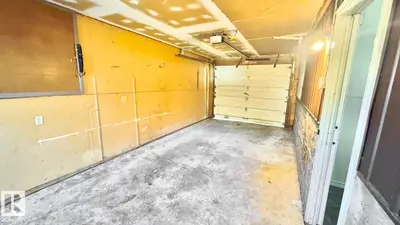 Interior photo 4 of 5144 37 AV NW