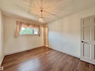 Interior photo 3 of 795 BIRCH AV