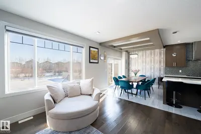 Interior photo 4 of 3623 8 ST NW
