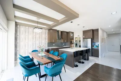Interior photo 2 of 3623 8 ST NW