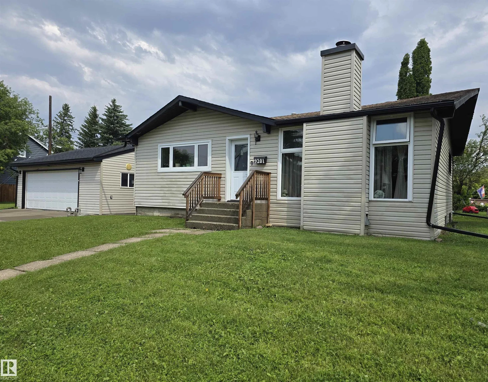 9201 153 ST NW, Edmonton - 4 bedroom Detached Single Family for sale