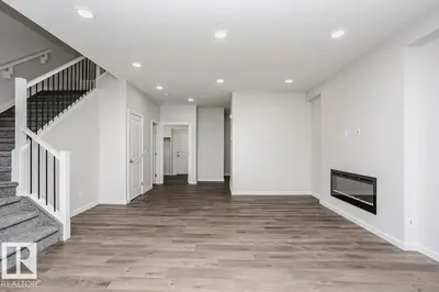 Interior photo 1 of 2815 62 ST SW