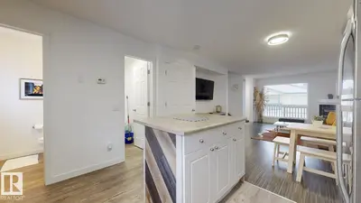 Interior photo 2 of #52 10909 106 ST NW