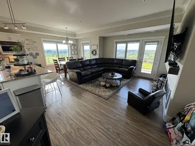Interior photo 2 of #201 5201 Brougham Drive