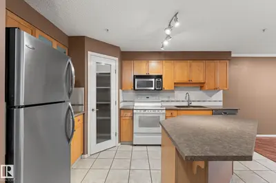 Interior photo 3 of #203 8909 100 ST NW