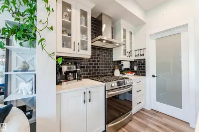 Interior photo 2 of 13048 211 ST NW