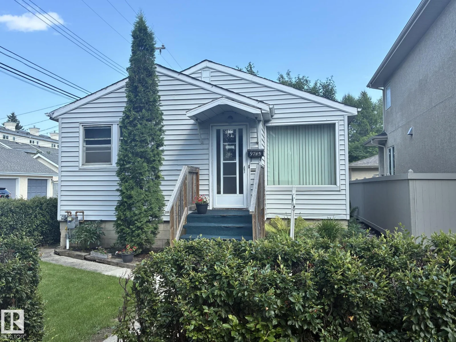 9745 94 ST NW, Edmonton - 1 bedroom Detached Single Family for sale