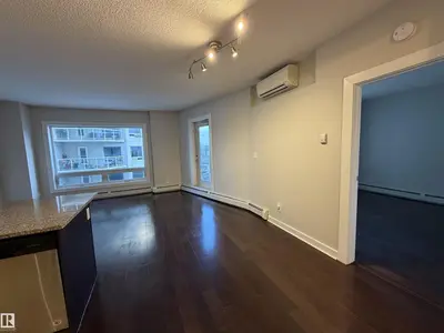 Interior photo 4 of #1005 10152 104 ST NW