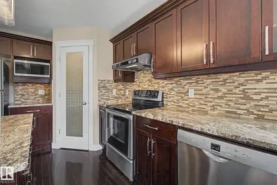 Interior photo 4 of 1047 LEGER BV NW