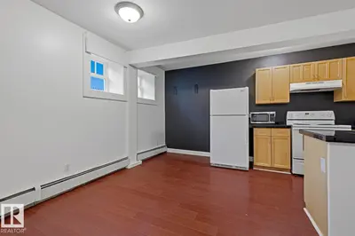 Interior photo 2 of #3 9955 114 ST NW