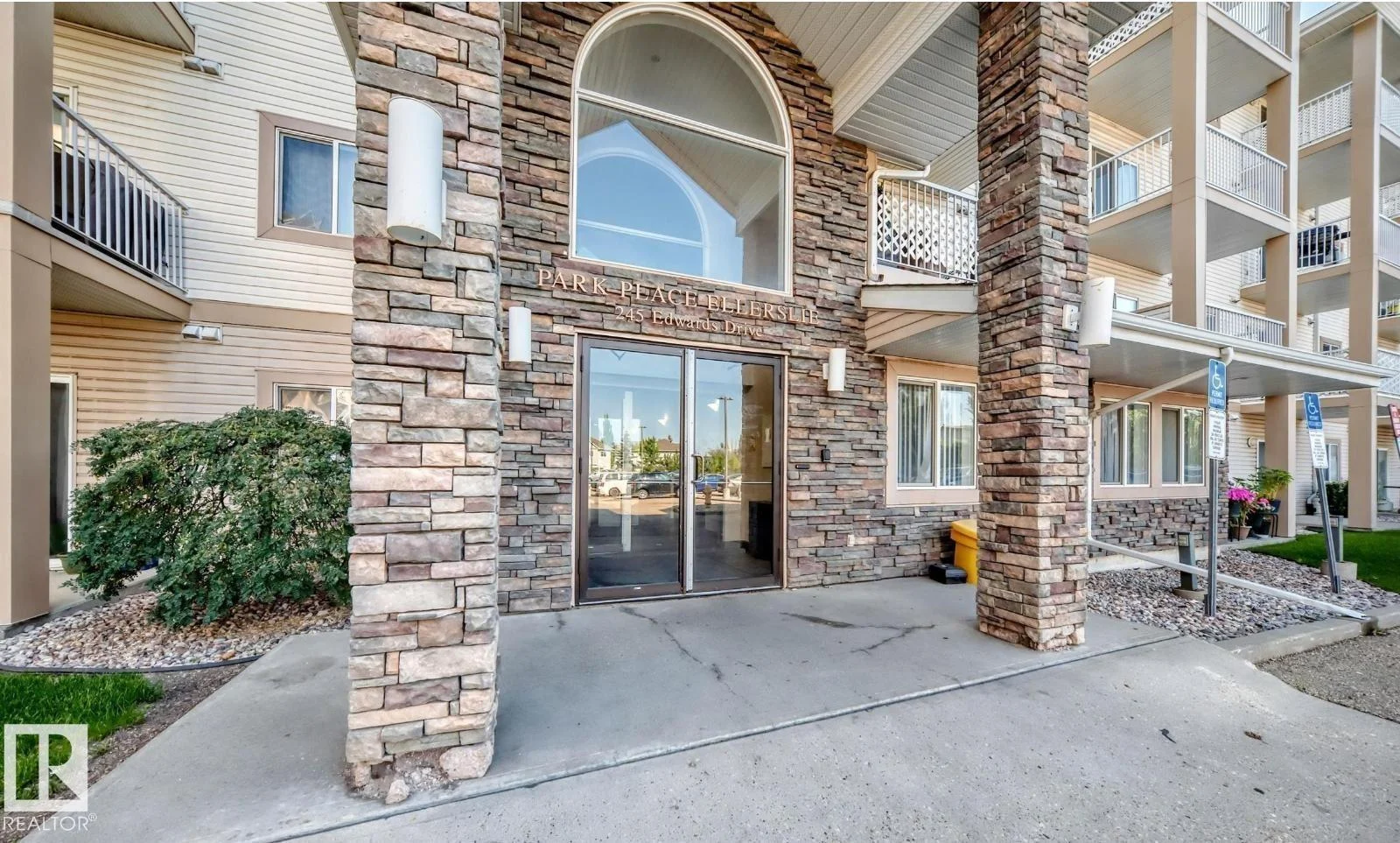 #220 245 EDWARDS DR SW, Edmonton - 2 bedroom Apartment for sale