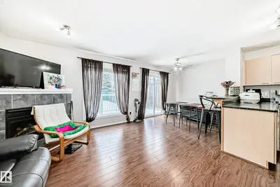 Interior photo 2 of #34 12104 16 AV SW SW