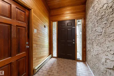 Interior photo 1 of 1131 35A ST NW