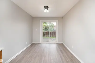 Interior photo 2 of 1131 35A ST NW