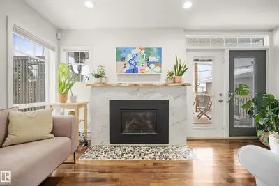 Interior photo 4 of 4223 120 ST NW