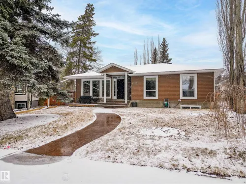 4223 120 ST NW, Edmonton - $775,000