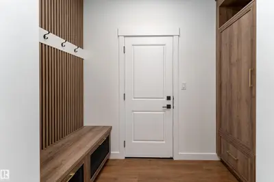 Interior photo 2 of 18 TENUTO LI