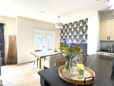 Interior photo 3 of 262 SHEPPARD CI