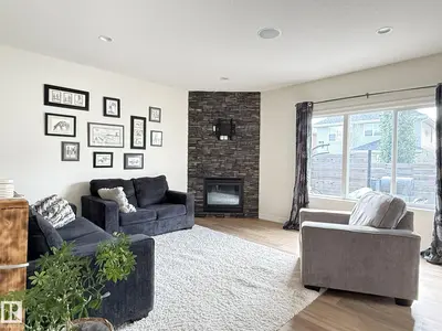 Interior photo 4 of 262 SHEPPARD CI