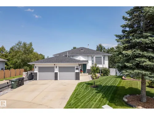 75 CHARLTON CR, Sherwood Park - $700,000