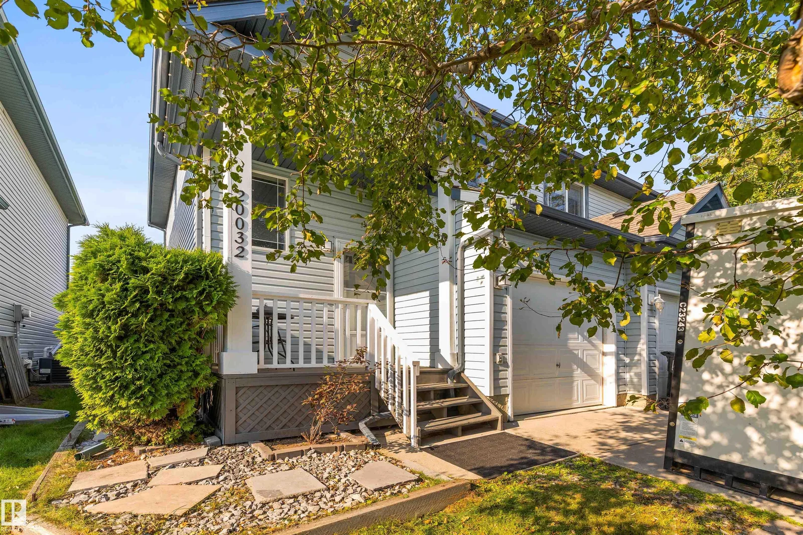 20032 53A AV NW, Edmonton - 3 bedroom Duplex for sale