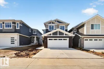 Interior photo 1 of 3308 CHICKADEE DR NW