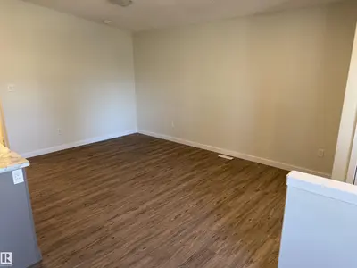 Interior photo 3 of 4313 54 AV