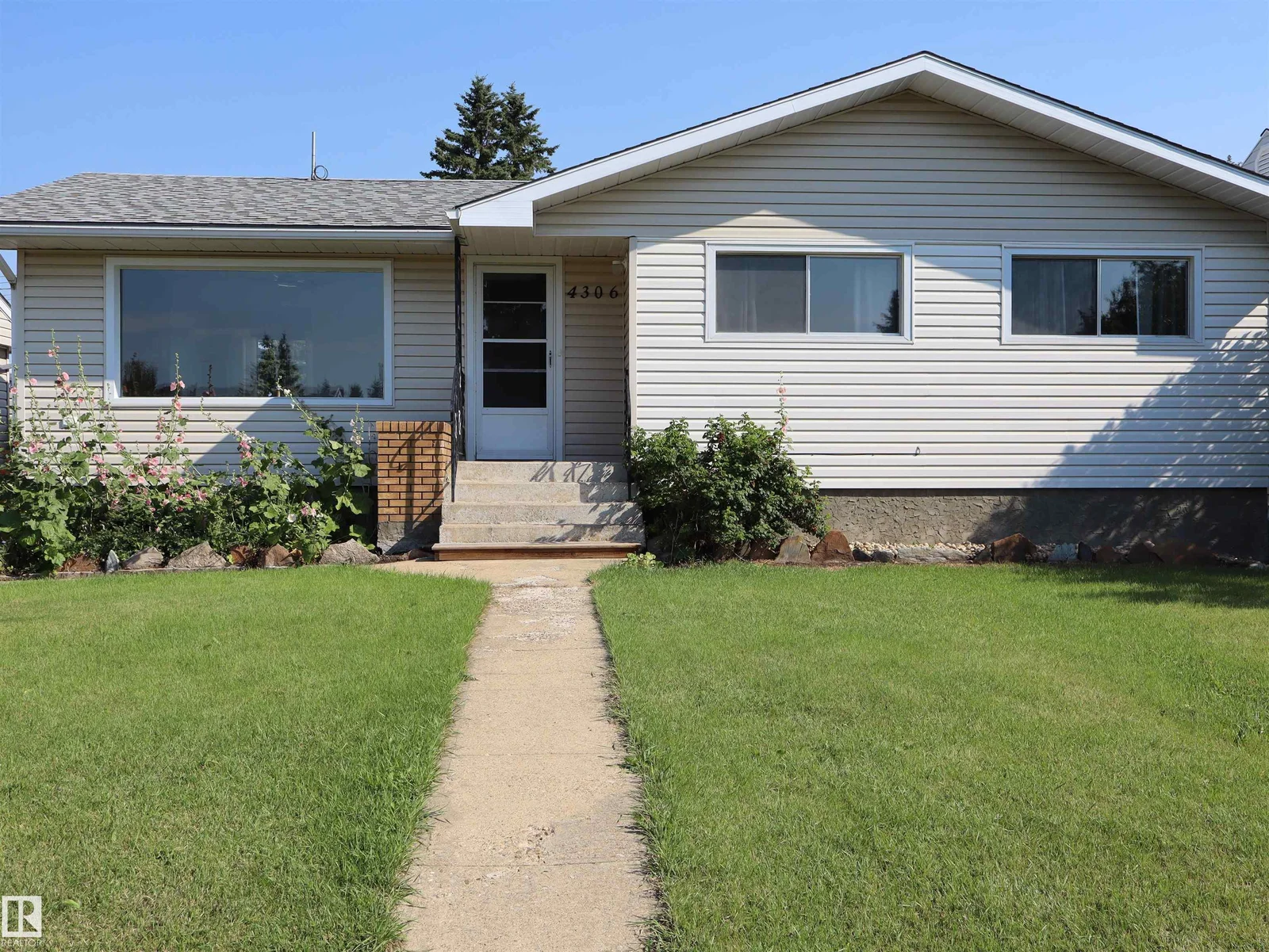 4306 55 Ave, Barrhead - 3 bedroom Detached Single Family for sale