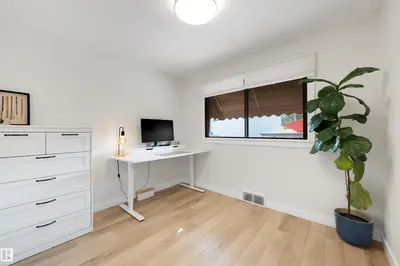 Interior photo 4 of 10732 129 ST NW