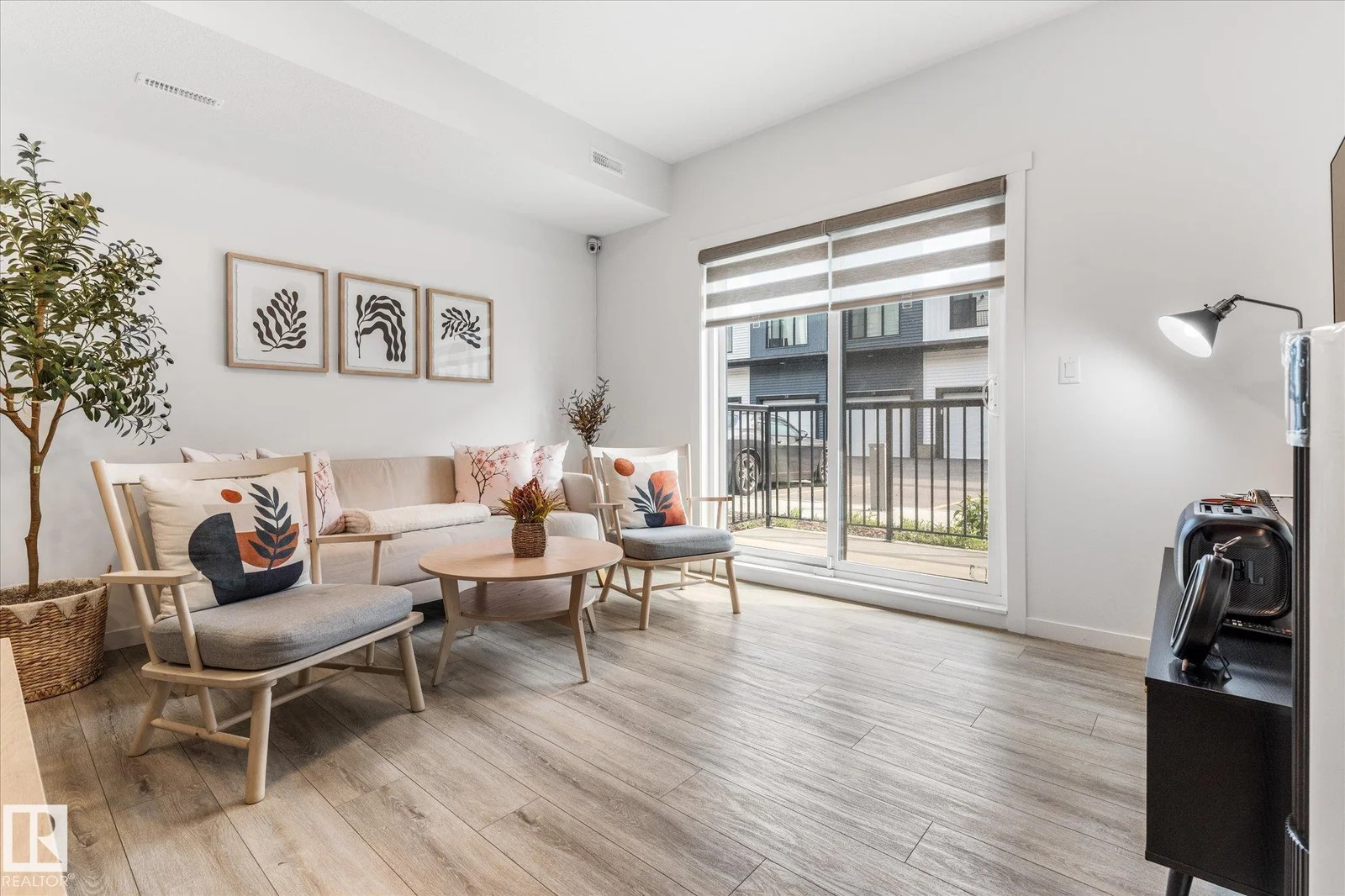 #104 860 SECORD BV NW, Edmonton