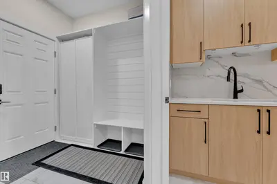 Interior photo 2 of 3924 41 AV