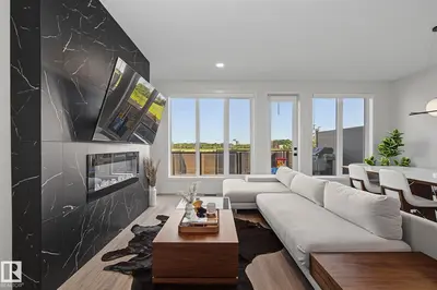 Interior photo 3 of 3313 KULAY WY SW