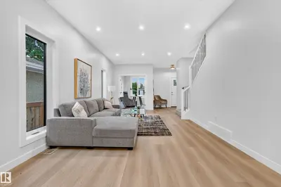 Interior photo 2 of 5604 105 AV NW