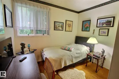 Interior photo 4 of 14626 52 ST NW NW