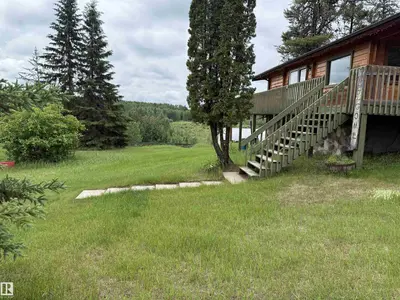 Interior photo 1 of 621088 RGE RD 53 NE