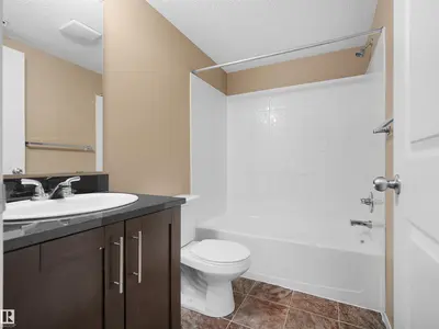 Interior photo 4 of #109 3207 JAMES MOWATT TR SW