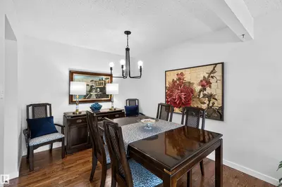 Interior photo 4 of 2428 142 AV NW