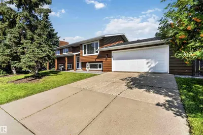 Interior photo 1 of 2428 142 AV NW