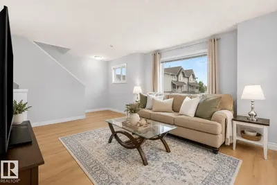 Interior photo 3 of #6 12050 17 AV SW