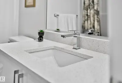 Interior photo 2 of 3605 41 AV