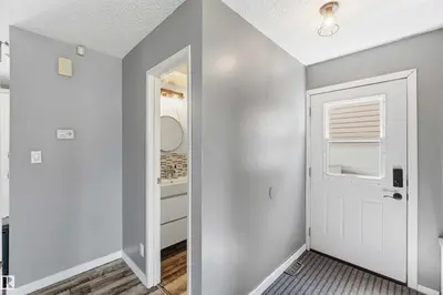 Interior photo 3 of 135 BIRCH DR
