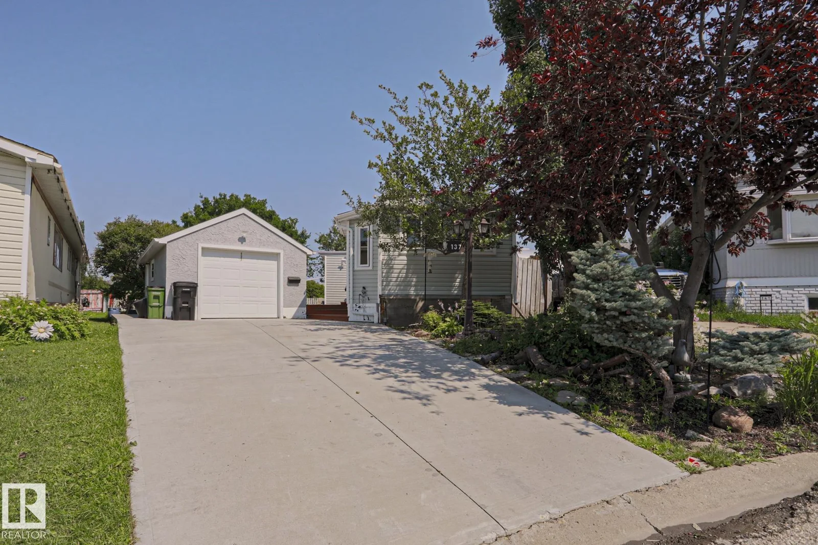 137 LEE RIDGE RD NW, Edmonton - 3 bedroom Detached Single Family for sale